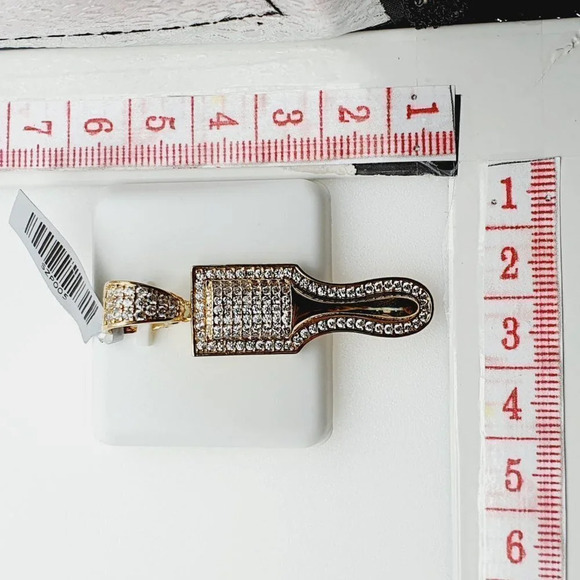 "14K Gold Plated Cubic Zircon Pendant, INUS1BR063 - Picture 8 of 8